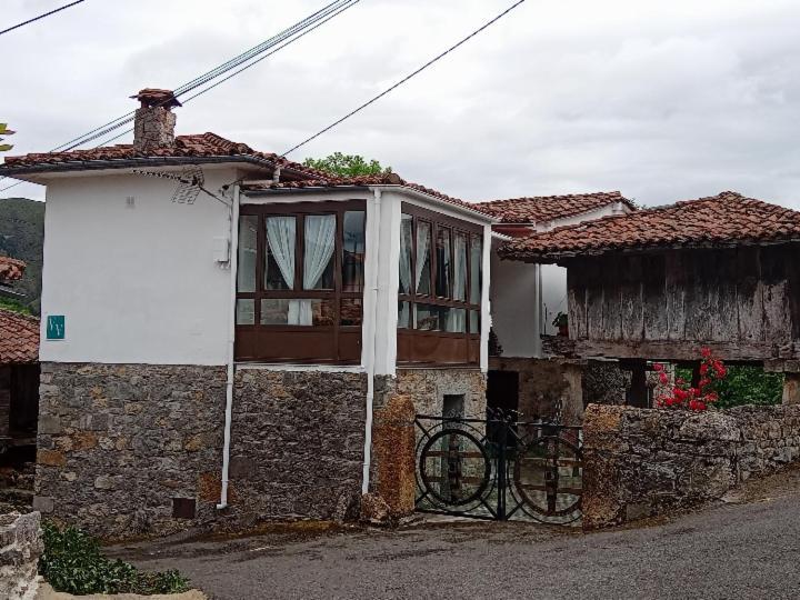 Casa La Cruz A 2Km De Кангас-де-Онис Экстерьер фото
